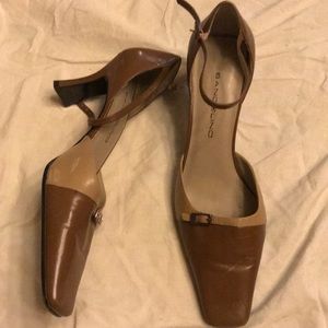 Cute square toe heels